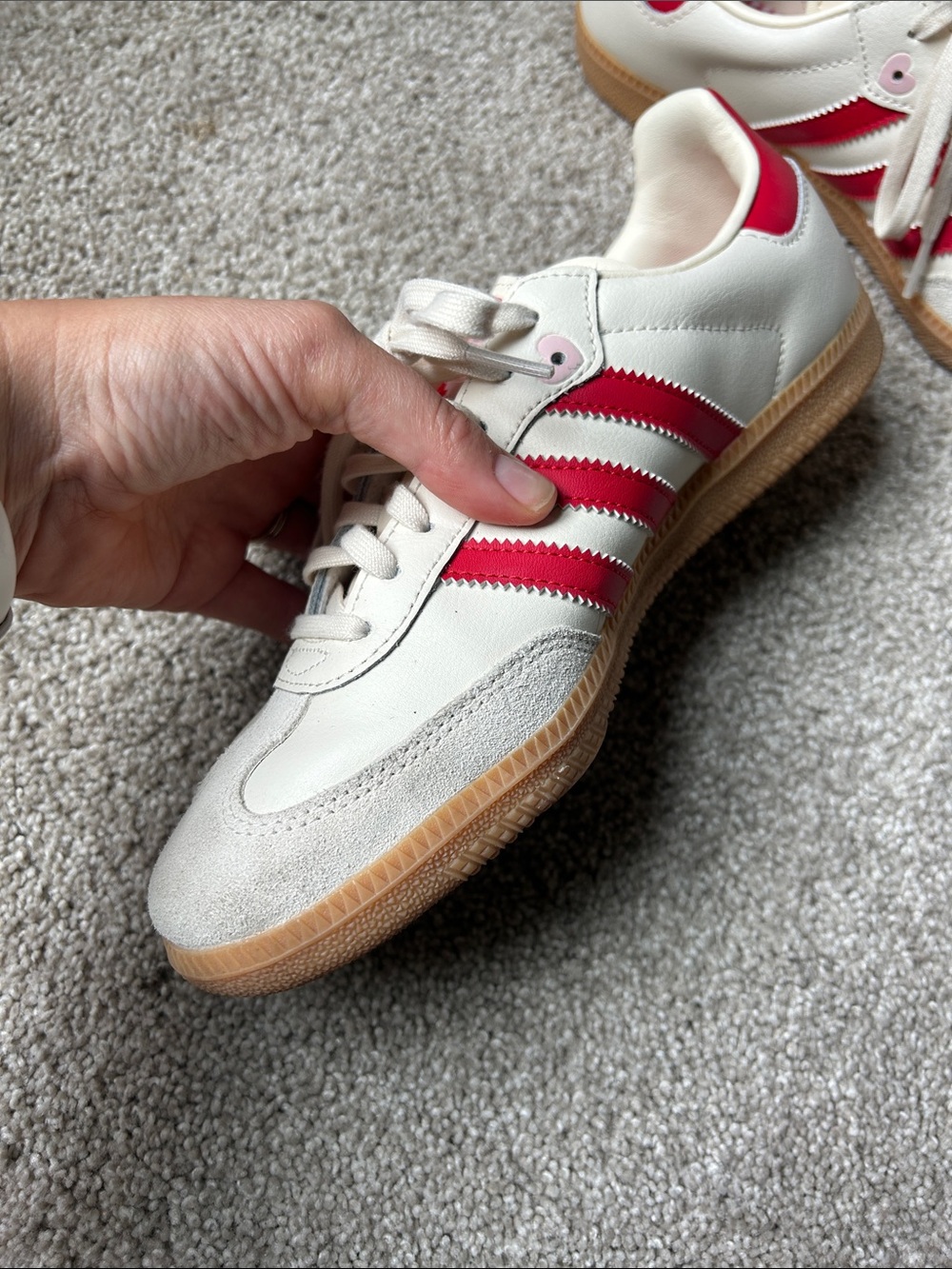 adidas Valentine’s Samba Sneakers - Picture 5 of 11